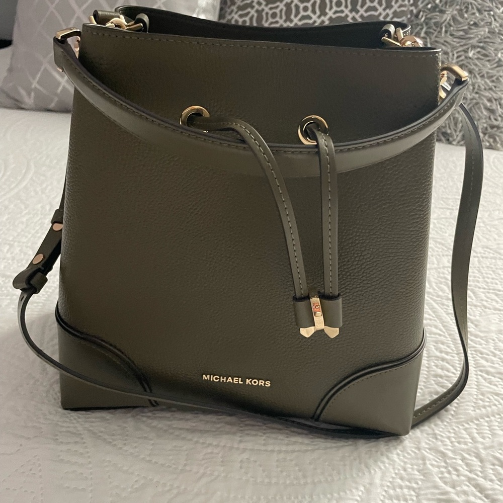 Beautiful MK purse